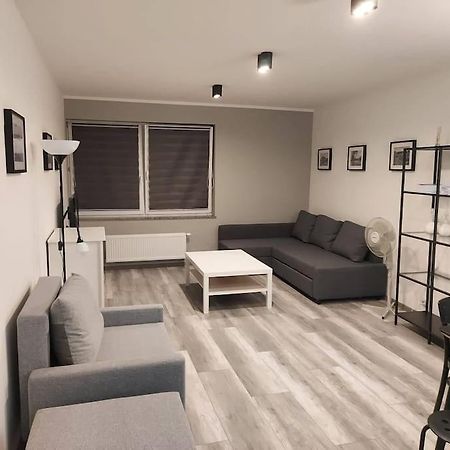 Uroczy Apartament W Scislym Centrum Gizycka 기지크코 외부 사진