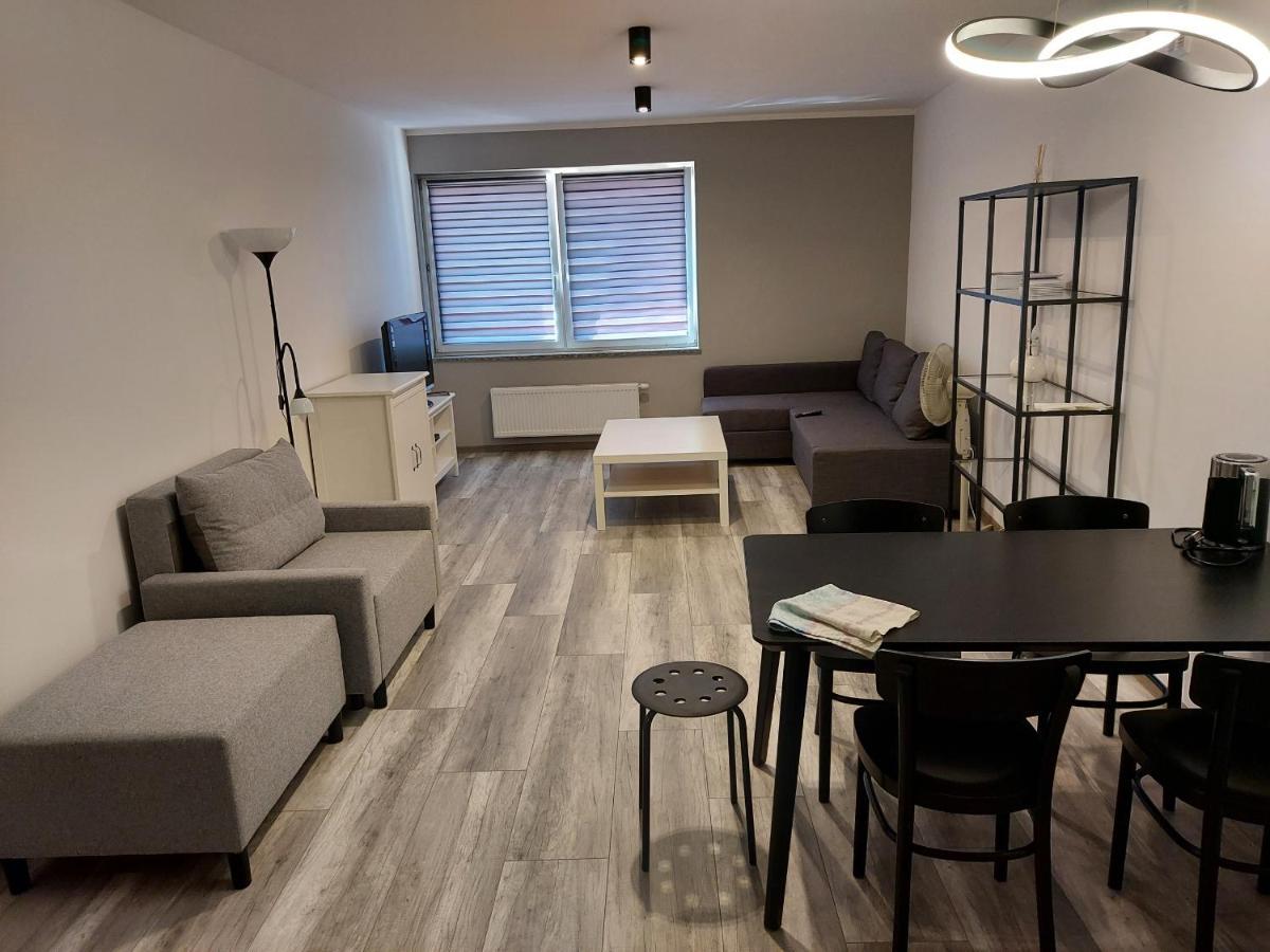 Uroczy Apartament W Scislym Centrum Gizycka 기지크코 외부 사진