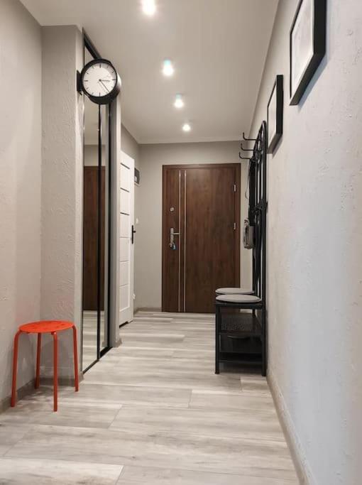 Uroczy Apartament W Scislym Centrum Gizycka 기지크코 외부 사진